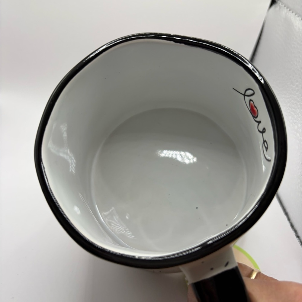 Ladybug Mug - Black and Red - Picture 2 of 3